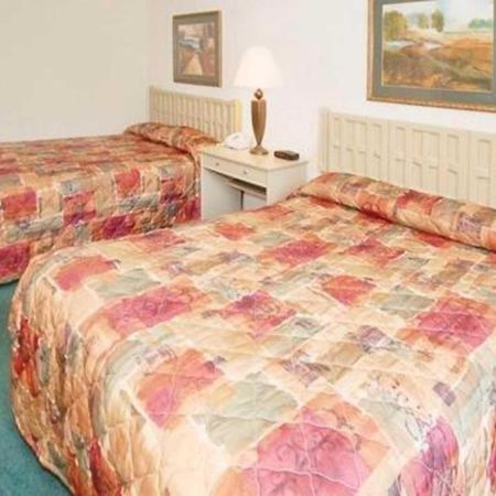 Econo Lodge Corinth Eksteriør billede
