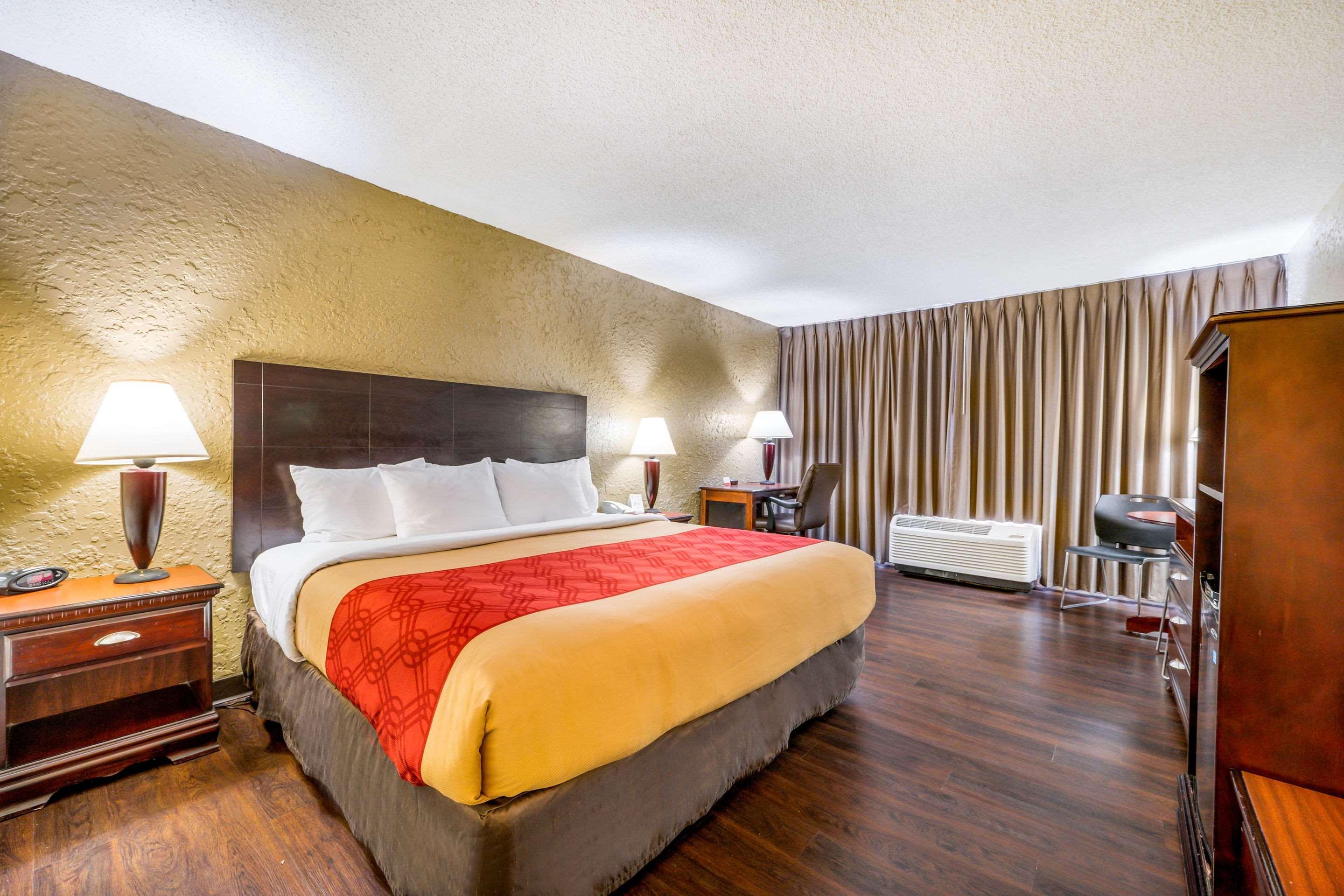Econo Lodge Corinth Eksteriør billede