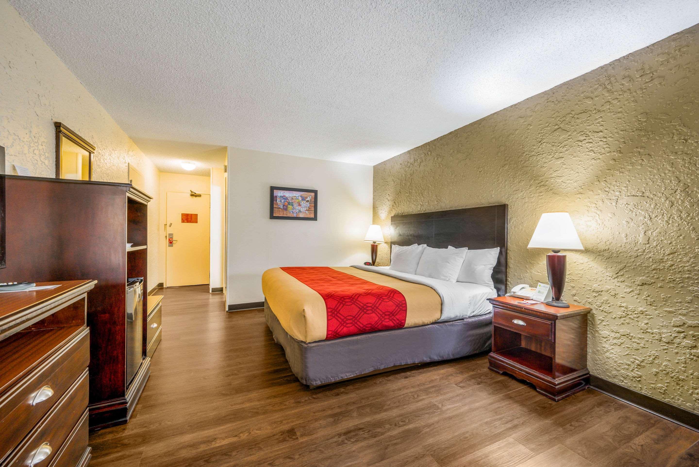 Econo Lodge Corinth Eksteriør billede