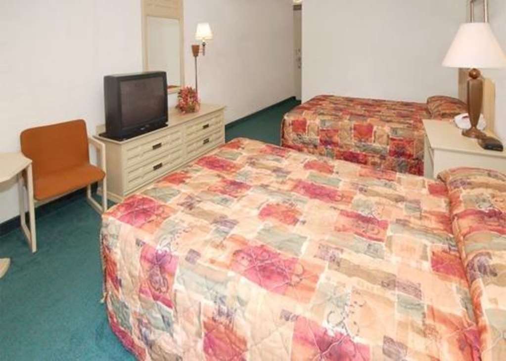 Econo Lodge Corinth Værelse billede